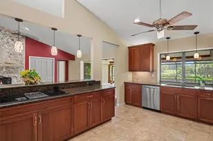 4375 Sedley Ln, Sarasota, FL 34241 - Photo 11