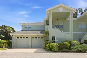 5056 Oak Run Dr, Sarasota, FL 34243 - Photo 3