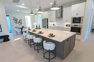 2110 Michele Dr, Sarasota, FL 34231 - Photo 7