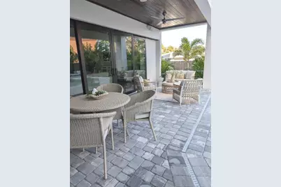 2110 Michele Drive, Sarasota, FL 34231 - Photo 33