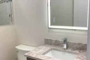 2110 Michele Dr, Sarasota, FL 34231 - Photo 19