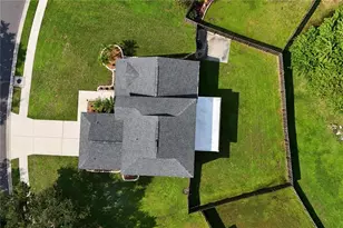 11779 Shirburn Cir, Parrish, FL 34219 - Photo 5