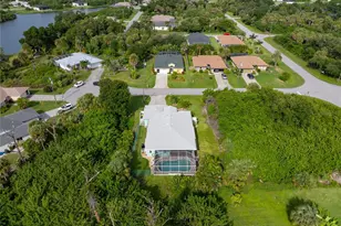 107 Byron Ct, Rotonda West, FL 33947 - Photo 3