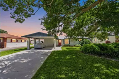 142 2nd Avenue, Nokomis, FL 34275 - Photo 1