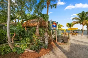 7768 Fairway Woods Dr, Sarasota, FL 34238 - Photo 69