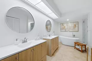 7768 Fairway Woods Dr, Sarasota, FL 34238 - Photo 29