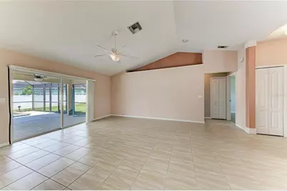 4512 28th Avenue E, Palmetto, FL 34221 - Photo 9