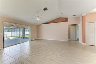 4512 28th Ave E, Palmetto, FL 34221 - Photo 9