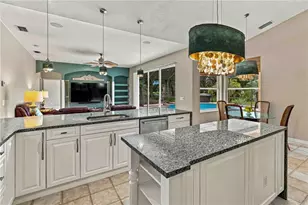 127 Mill Run E, Bradenton, FL 34212 - Photo 13