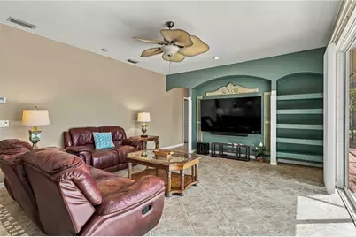127 Mill Run E, Bradenton, FL 34212 - Photo 7