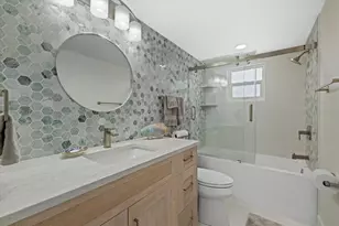 9393 Midnight Pass Rd, Sarasota, FL 34242 - Photo 13