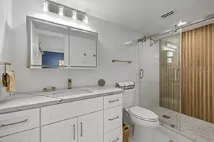 9393 Midnight Pass Rd, Sarasota, FL 34242 - Photo 21