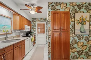 6818 11th Ave W, Bradenton, FL 34209 - Photo 9