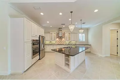 14716 Castle Park Terrace, Lakewood Ranch, FL 34202 - Photo 9