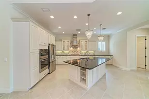 14716 Castle Park Terrace, Lakewood Ranch, FL 34202 - Photo 9