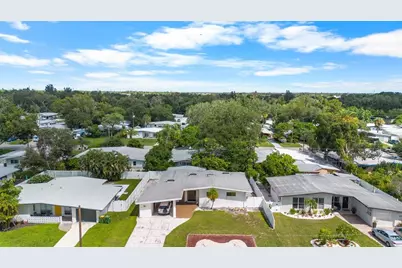 2921 Wood Street, Sarasota, FL 34237 - Photo 39