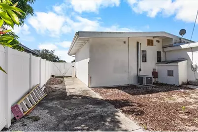 2921 Wood Street, Sarasota, FL 34237 - Photo 45