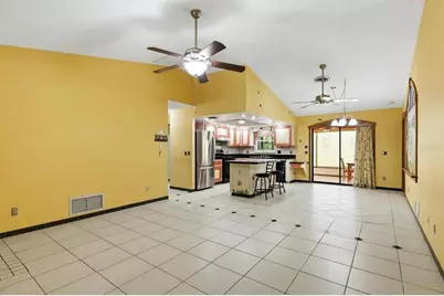 3280 Siesta Drive, Venice, FL 34293 - Photo 11