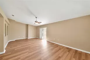 10919 Banyan Wood Way, Riverview, FL 33579 - Photo 15