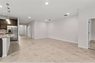 2924 Oriole Drive, Sarasota, FL 34243 - Photo 13
