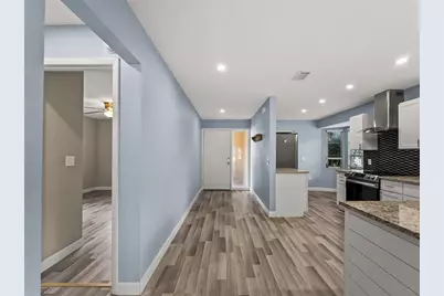 7113 Bright Creek Drive #100, Sarasota, FL 34231 - Photo 25