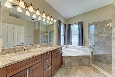 4315 73rd Terrace E, Sarasota, FL 34243 - Photo 33