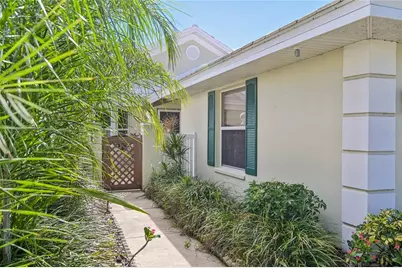 805 Harrington Lake Drive N #76, Venice, FL 34293 - Photo 5