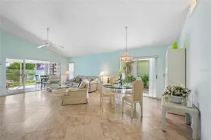805 Harrington Lake Dr N, Venice, FL 34293 - Photo 9