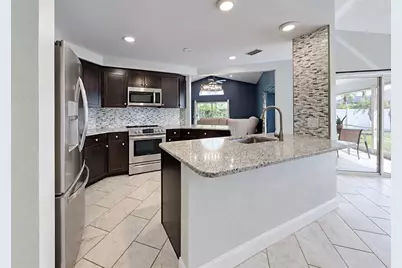 4115 Murfield Drive E, Bradenton, FL 34203 - Photo 11