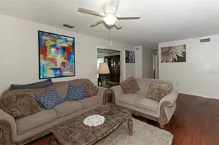 2141 Sunnyside Ln, Sarasota, FL 34239 - Photo 3