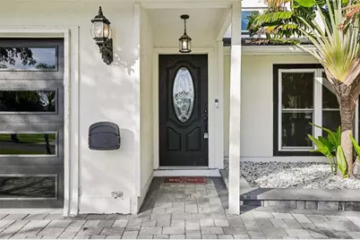 7324 Phillips Street, Sarasota, FL 34243 - Photo 7