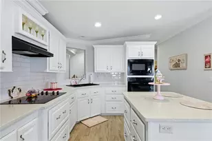 34 Bayview Dr, Bradenton, FL 34210 - Photo 21
