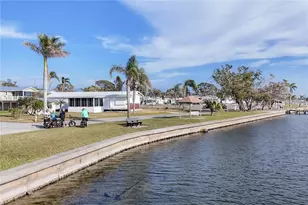 34 Bayview Dr, Bradenton, FL 34210 - Photo 59