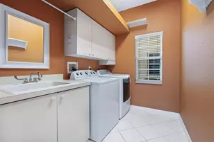 4374 Mirabella Cir, Bradenton, FL 34210 - Photo 23
