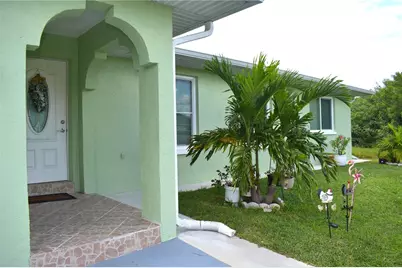 266 Warwick Street NW, Port Charlotte, FL 33952 - Photo 9