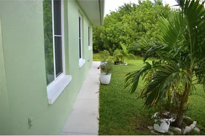 266 Warwick Street NW, Port Charlotte, FL 33952 - Photo 11