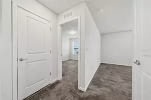 9469 Rally Spring Loop, Wesley Chapel, FL 33545 - Photo 7