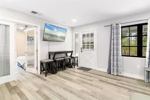 615 S Shade Ave, Sarasota, FL 34237 - Photo 19