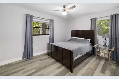 615 S Shade Avenue, Sarasota, FL 34237 - Photo 21