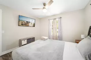 2316 Gull Ln, Sarasota, FL 34237 - Photo 17