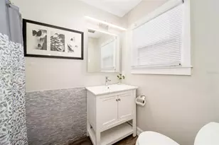 2316 Gull Ln, Sarasota, FL 34237 - Photo 21