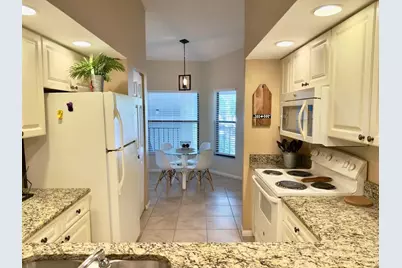 4510 47th Avenue W #203, Bradenton, FL 34210 - Photo 13