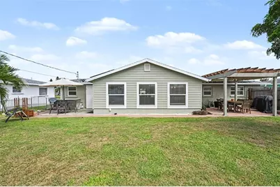 412 Redwood Road, Venice, FL 34293 - Photo 17