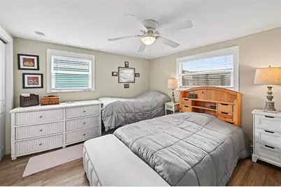 412 Redwood Road, Venice, FL 34293 - Photo 11
