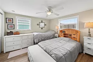 412 Redwood Rd, Venice, FL 34293 - Photo 11