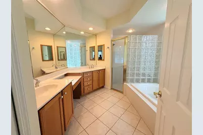 7424 Birds Eye Terrace, Bradenton, FL 34203 - Photo 11