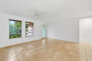 3667 Carol Ln, Sarasota, FL 34238 - Photo 9