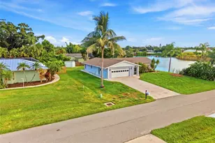 3667 Carol Ln, Sarasota, FL 34238 - Photo 67