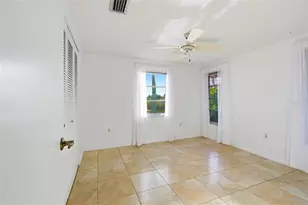3667 Carol Ln, Sarasota, FL 34238 - Photo 49