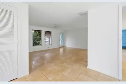 3667 Carol Lane, Sarasota, FL 34238 - Photo 11